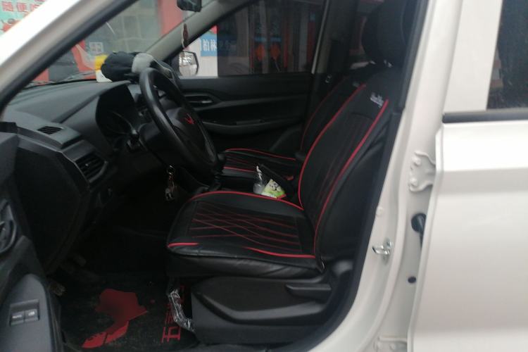 Used Wuling Hongguang 2021 1.5L S Base Version LAR