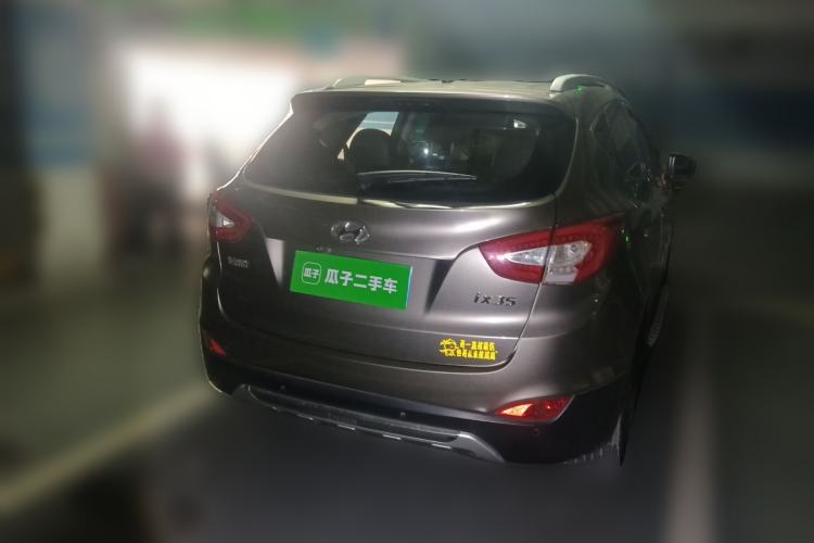 Used Hyundai ix35 2013 2.0L Automatic Two-Wheel Drive Smart GLS China V Standard Rear Right 45 Deg