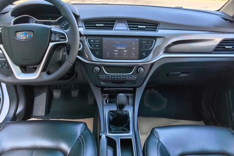 Used Geely Auto Emgrand 2017 Sedan Million Edition 1.5L Manual - Upward Version
