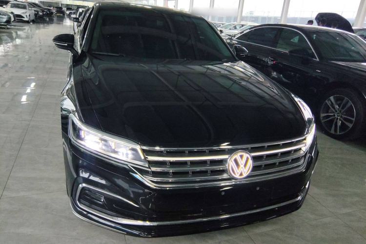 Used Volkswagen Phideon 2021 380TSI Luxury Edition