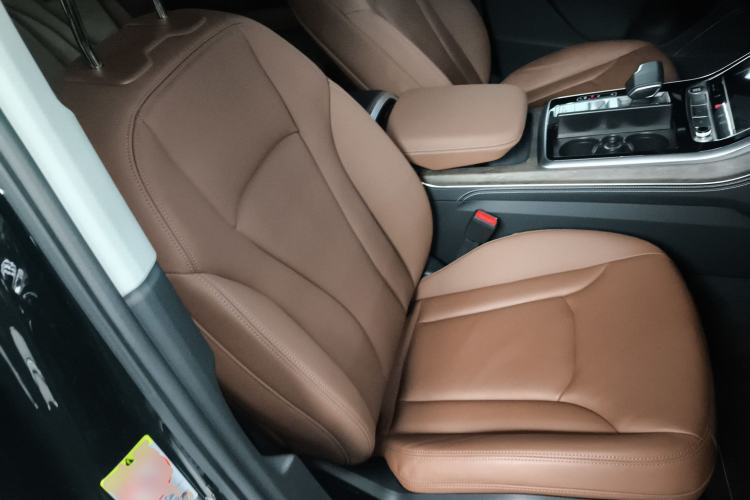 Used Audi Q7 2024 45 TFSI quattro S line Black Warrior Edition
