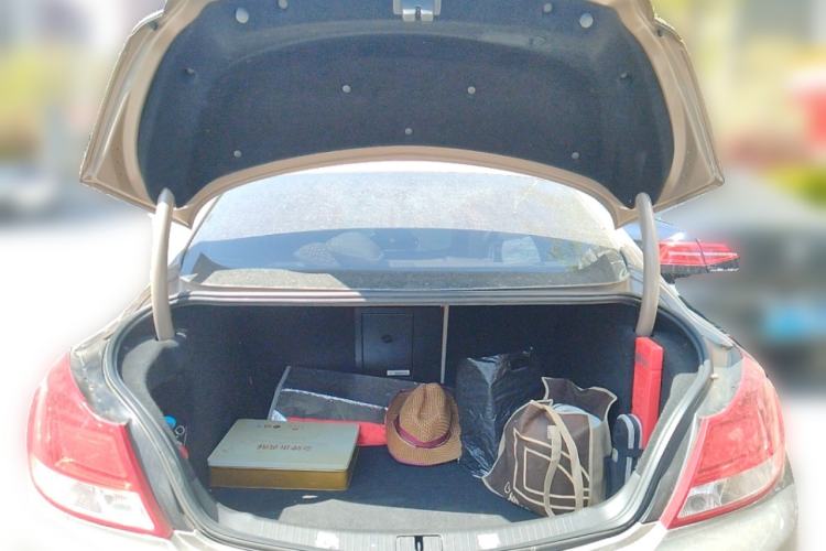 Used Buick Regal 2011 2.4L SIDI Comfort Edition Trunk