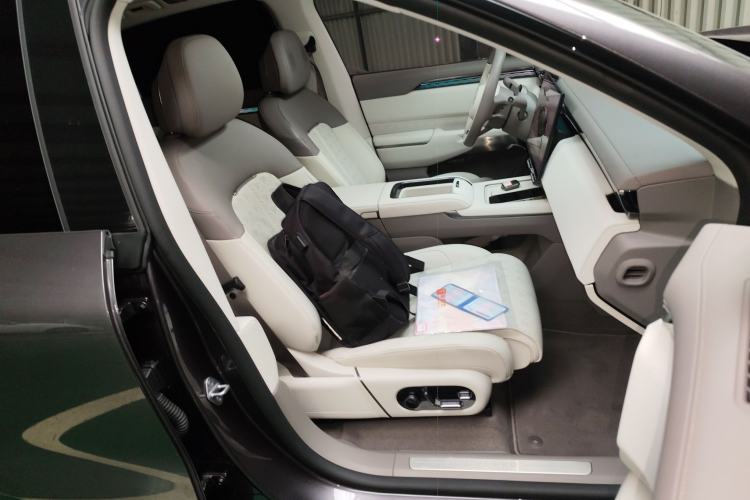 Used Zeekr 7X 2025 75 kWh Rear-Wheel Drive Intelligent Driving Version
