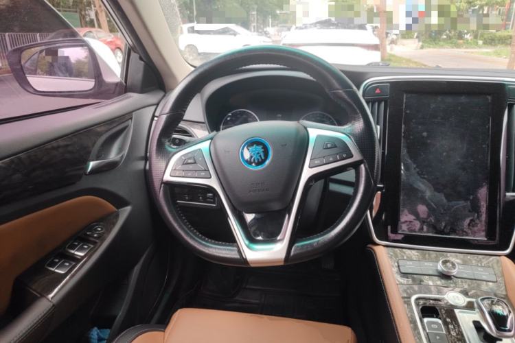 Used BYD Qin New Energy 2017 1.5T Luxury Model Steering Wheel