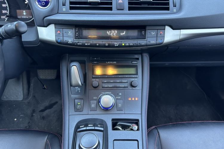 Used Lexus CT 2017 CT200h Elite Edition Solid Color China V Standard