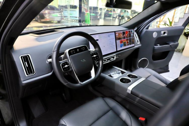 Used Li Auto L7 2024 Ultra Model
