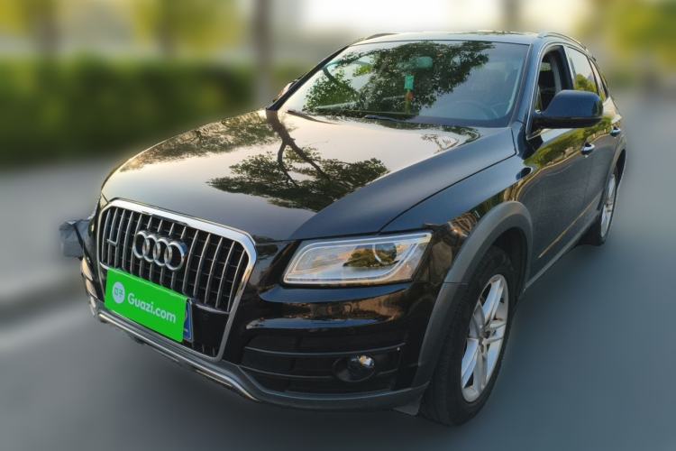 Used Audi Q5 2017 Plus 40 TFSI Technology Model