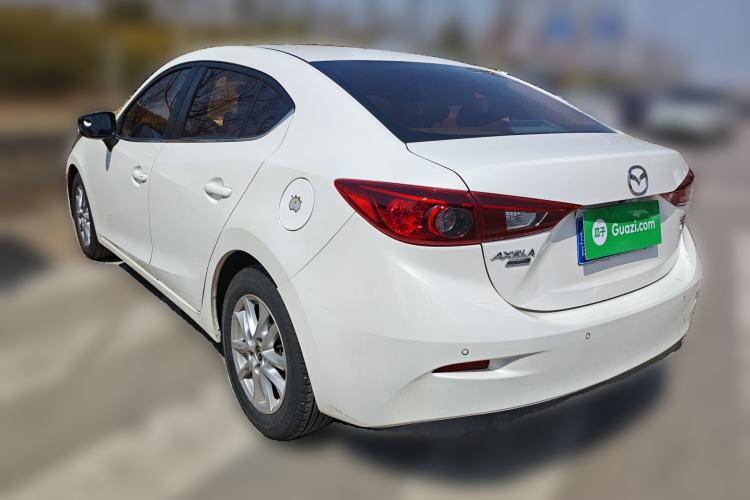 Used Mazda Mazda 3 Axela 2016 Sedan 1.5L Automatic Luxury Model
