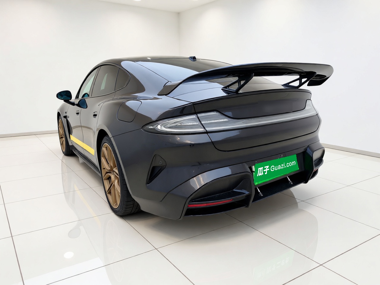 Xiaomi Auto SU7 Ultra 2025 Ultra Model — снимка 4