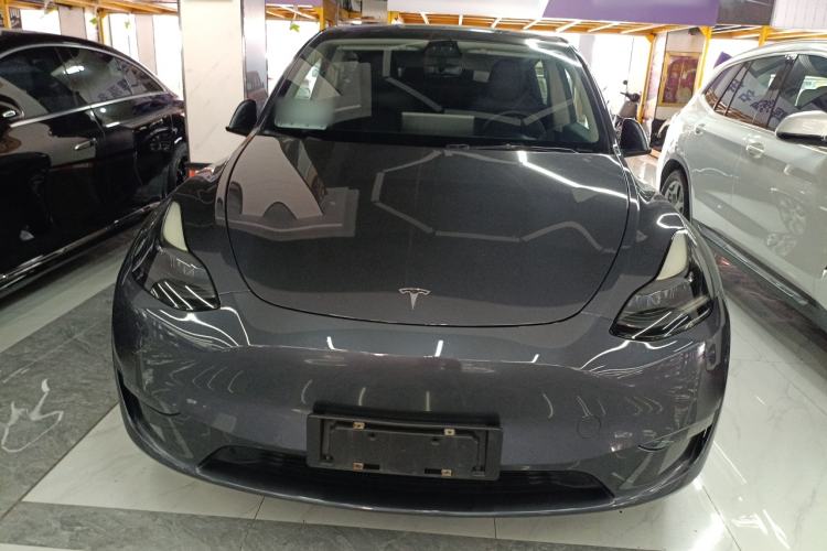 Used Tesla Model Y 2021 Long-Range All-Wheel-Drive Version 3D7
