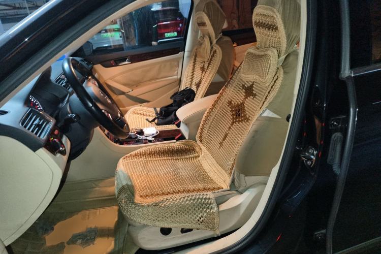 Used Volkswagen Passat 2013 1.8TSI DSG Prestige Edition Left Front Seat