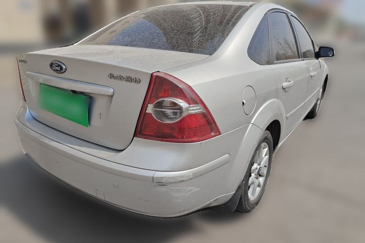 Used Ford Focus 2007 Sedan 1.8L Automatic Fashion Edition