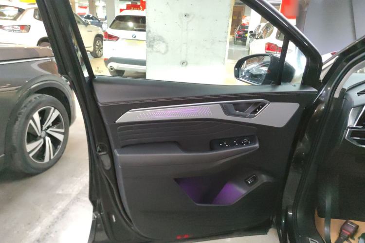 Used Volkswagen Talagon 2023 Facelift 380TSI All-Wheel-Drive Luxury Jiajing Pro 6-Seater
