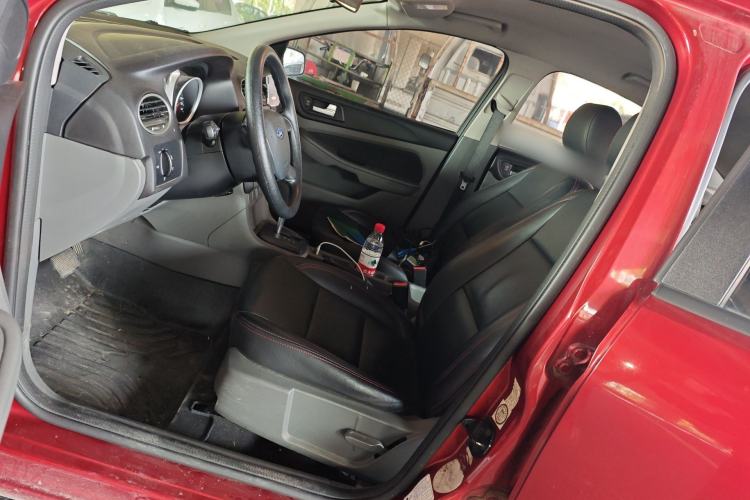 Used Ford Focus 2013 Hatchback Classic 1.8L Automatic Base Model