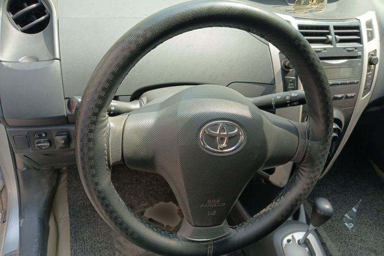 Used Toyota Yaris 2011 1.6E Automatic Charm Edition Steering Wheel