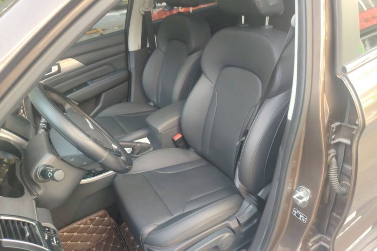 Used Haval H2 2017 Red-Label 1.5T Manual Two-Wheel-Drive Elite Model