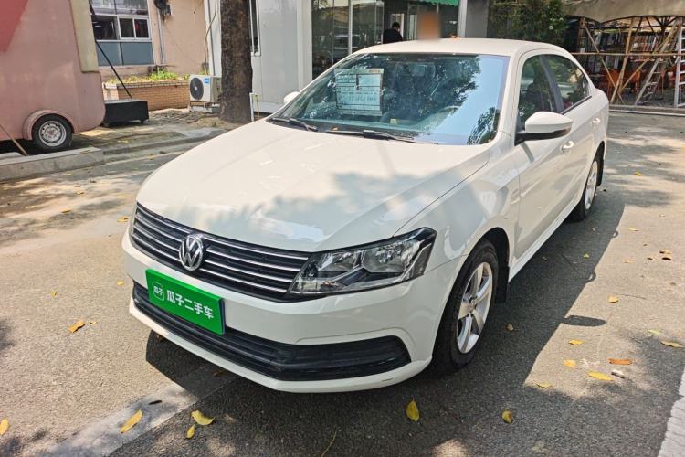 Used Volkswagen Lavida 2015 1.6L Automatic Fashion Edition