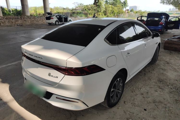 Used BYD Qin PLUS 2024 HONOR Edition DM-i 55KM Leading Model
