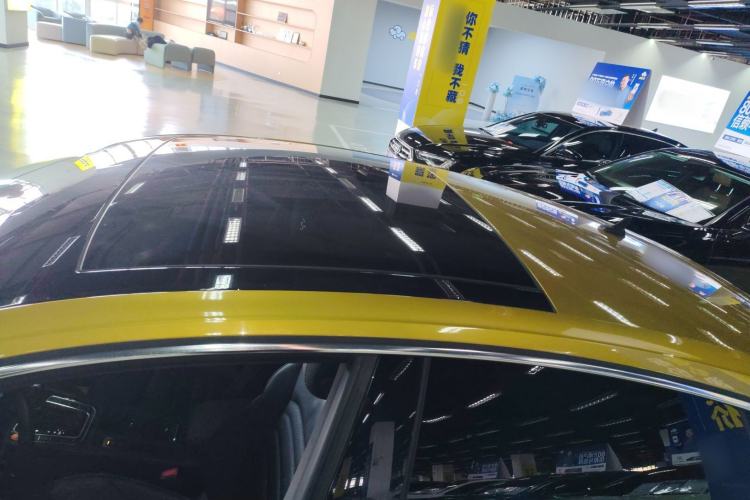 Used Volkswagen FAW-Volkswagen CC 2019 330TSI Glamour Edition China VI Roof