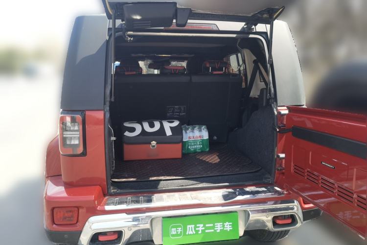 Used BAIC Off-Road BJ40 2019 2.0T Automatic Four-Wheel Drive Urban Hunter Edition Flagship Model China V Emission Standard Trunk