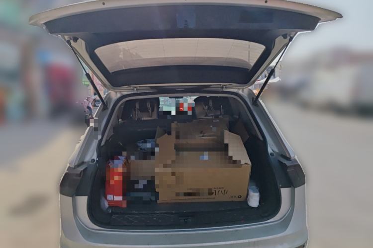 Used Volkswagen Tiguan L 2018 Revised Version 330TSI Automatic Two-Wheel Drive Trendy Edition
