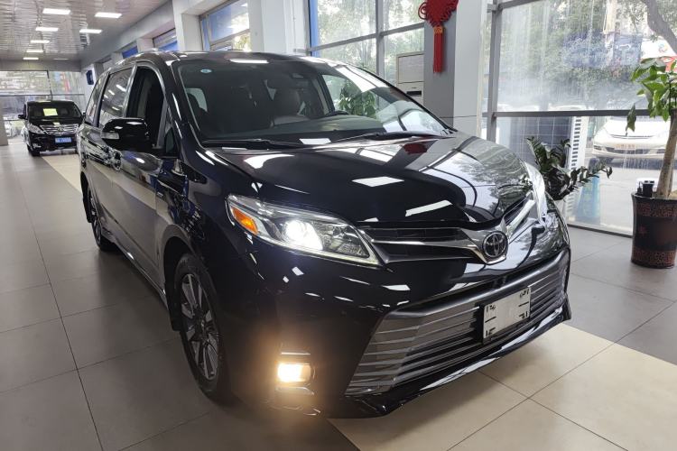 Used Toyota Sienna (Parallel Import) 2019 3.5L Four-Wheel Drive XLE 7 Seats U.S. Specification
