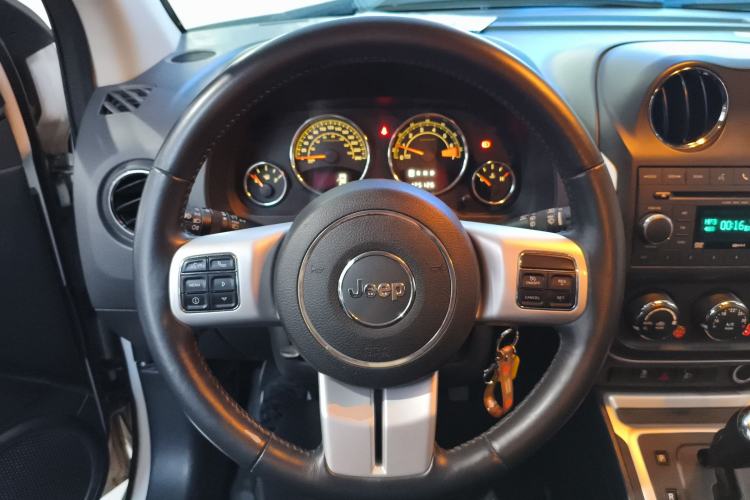 Used Jeep Compass (Import) 2014 Revised Version 2.4L Four-Wheel Drive Comfort Edition