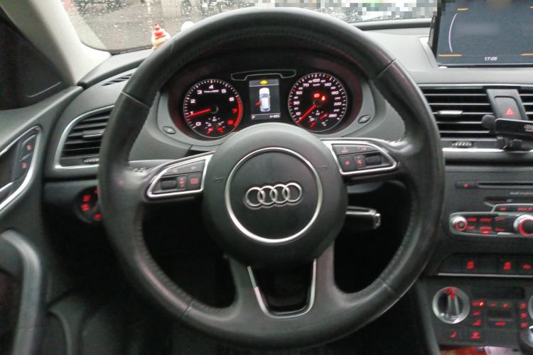 Used Audi Q3 2015 35 TFSI quattro Technology Edition