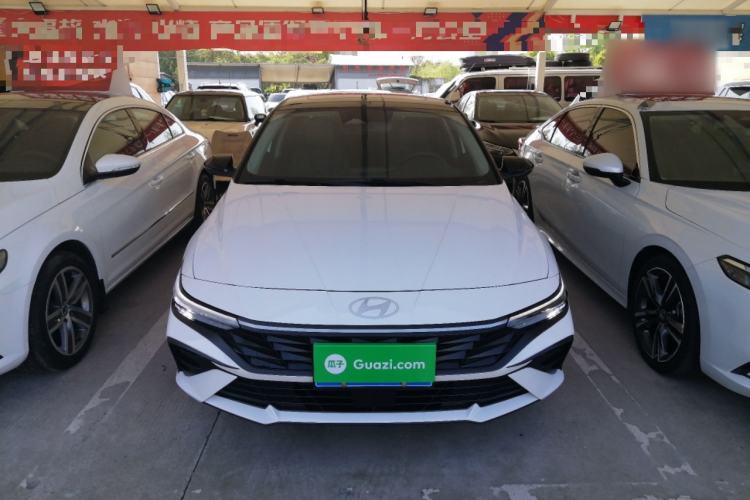 Used Hyundai Elantra 2023 1.5L CVT LUX Prestige Edition