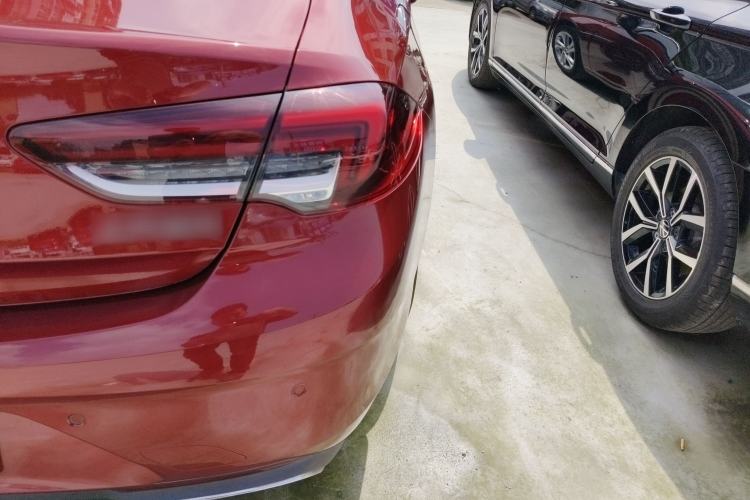 Used Buick Regal 2021 552T Elite Edition Right Rear Taillight