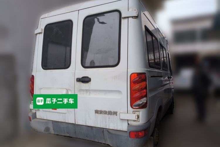 Used Iveco Turin 2009 2.8T-V36 Base Version Rear Right 45 Deg