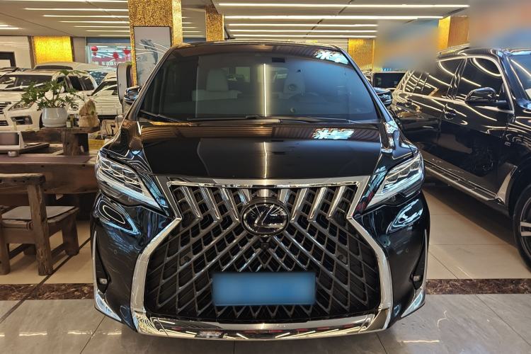 Used Lexus LM 2020 300h Four-Seat Grand Edition Exterior 1