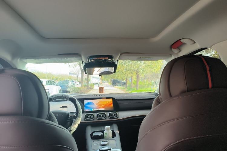 Used Chery Tiggo 9 C-DM 2025 1.5T 106KM Ultra-Comfort Edition 5 Seats Lithium-NMC Headliner