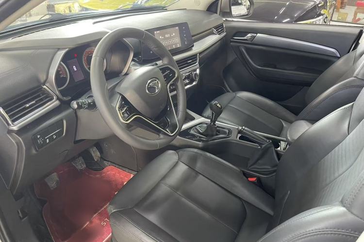 Used Soueast DX5 2019 1.5L Manual Luxury Version Interior 1