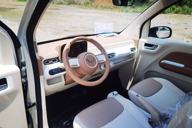 Used Wuling Hongguang MINIEV 2024 3rd Generation 215km Youth Edition