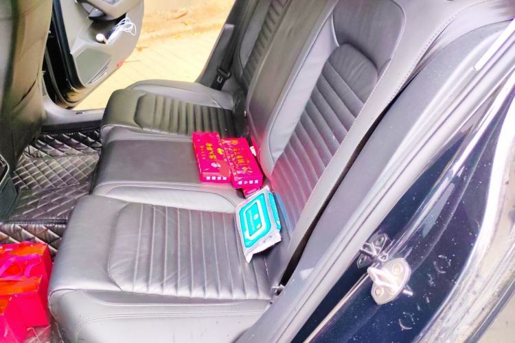 Used Volkswagen Magotan 2019 330TSI DSG Leading Edition China V Standard