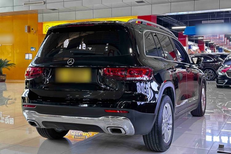 Used Mercedes-Benz GLB 2023 Refreshed GLB 200 Dynamic Edition Exterior 1