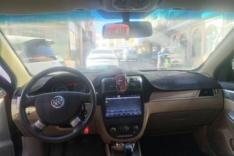 Used Buick Excelle 2013 1.5L Manual Classic Model
