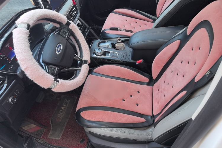 Used Ford Escape 2020 EcoBoost 245 Two-Wheel-Drive Titanium Edition
