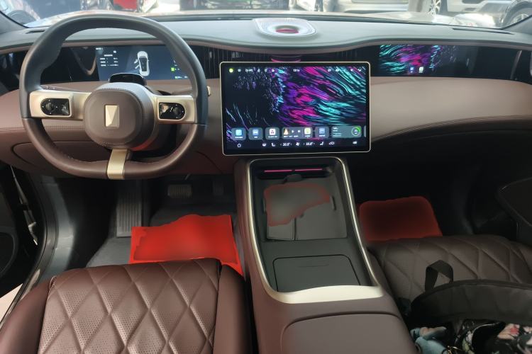 Used Avatr 11 2023 HarmonyOS Version Smart Enjoyment Upgrade Model 90-Degree Rear-Wheel Drive Edition