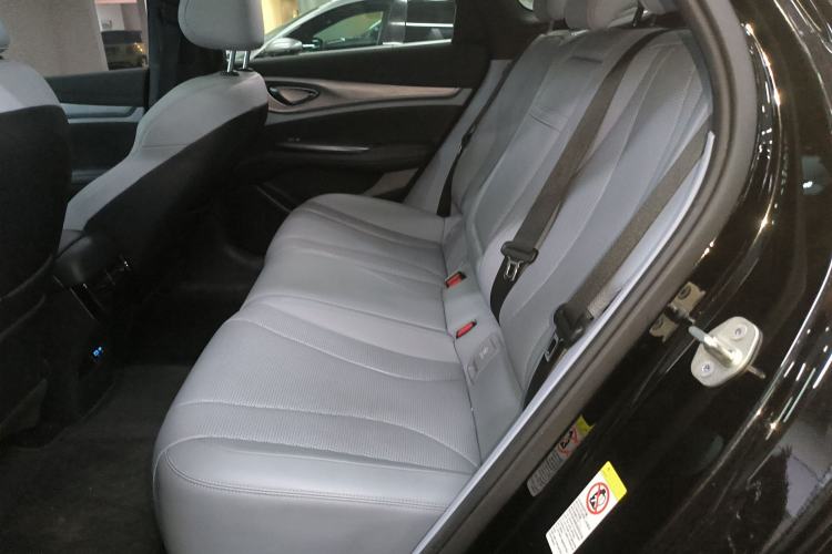 Used BYD Seal 2024 HONOR Edition DM-i 1.5L 121km Luxury Model
