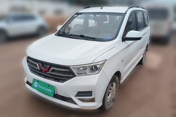 Used Wuling Hongguang 2019 1.5L S Comfort Edition China VI LAR