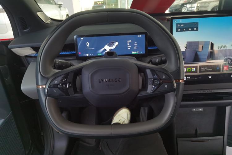 Used Lynk & Co Z20 2025 530 km Range Rear-Wheel Drive Max
