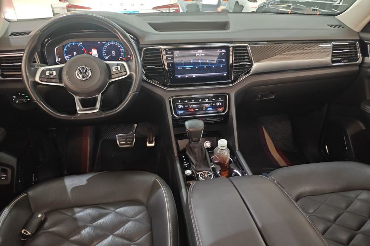 Used Volkswagen Teramont X 2019 530 V6 Four-Wheel Drive Prestige Flagship Edition Center Console