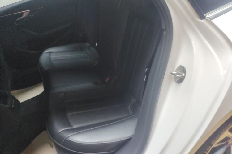 Used Audi A4L 2022 40 TFSI Fashion Dynamic Model
