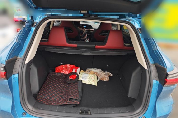 Used CHANGAN OSHAN X5 2021 1.5T DCT Flagship Edition Trunk