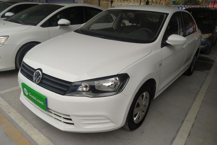 Used Volkswagen Jetta 2015 1.6L Manual Fashion Edition