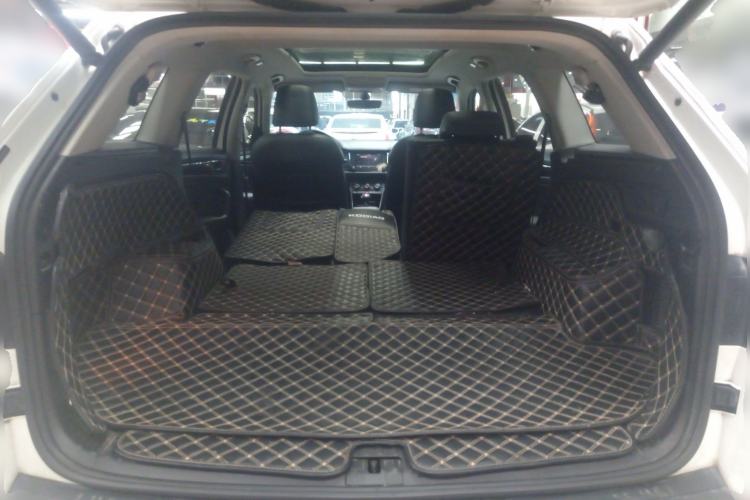 Used Skoda Kodiaq 2018 TSI380 7-Seater Four-Wheel-Drive Flagship Edition Trunk