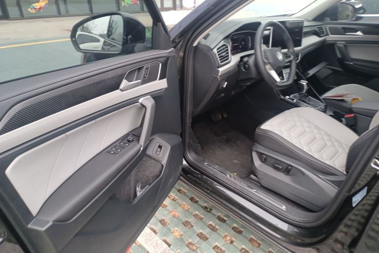 Used Volkswagen Tayron 2023 300TSI Two-Wheel-Drive Luxury Plus Advanced Edition
