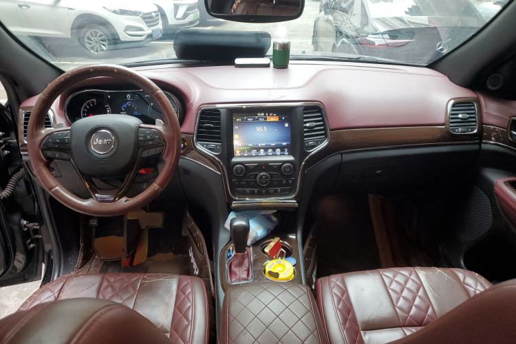 Used Jeep Grand Cherokee 2016 3.0L Comfort Navigation Edition